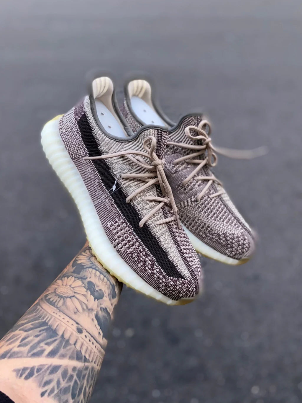 Adidas Yeezy Boost 350 V2 - Zyon - Importado