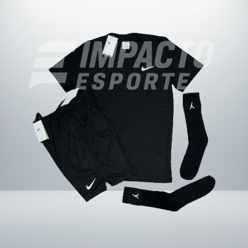 Kit Esportivo Masculino Nike – Camiseta, Shorts e Meia Dry Fit Treino Academia
