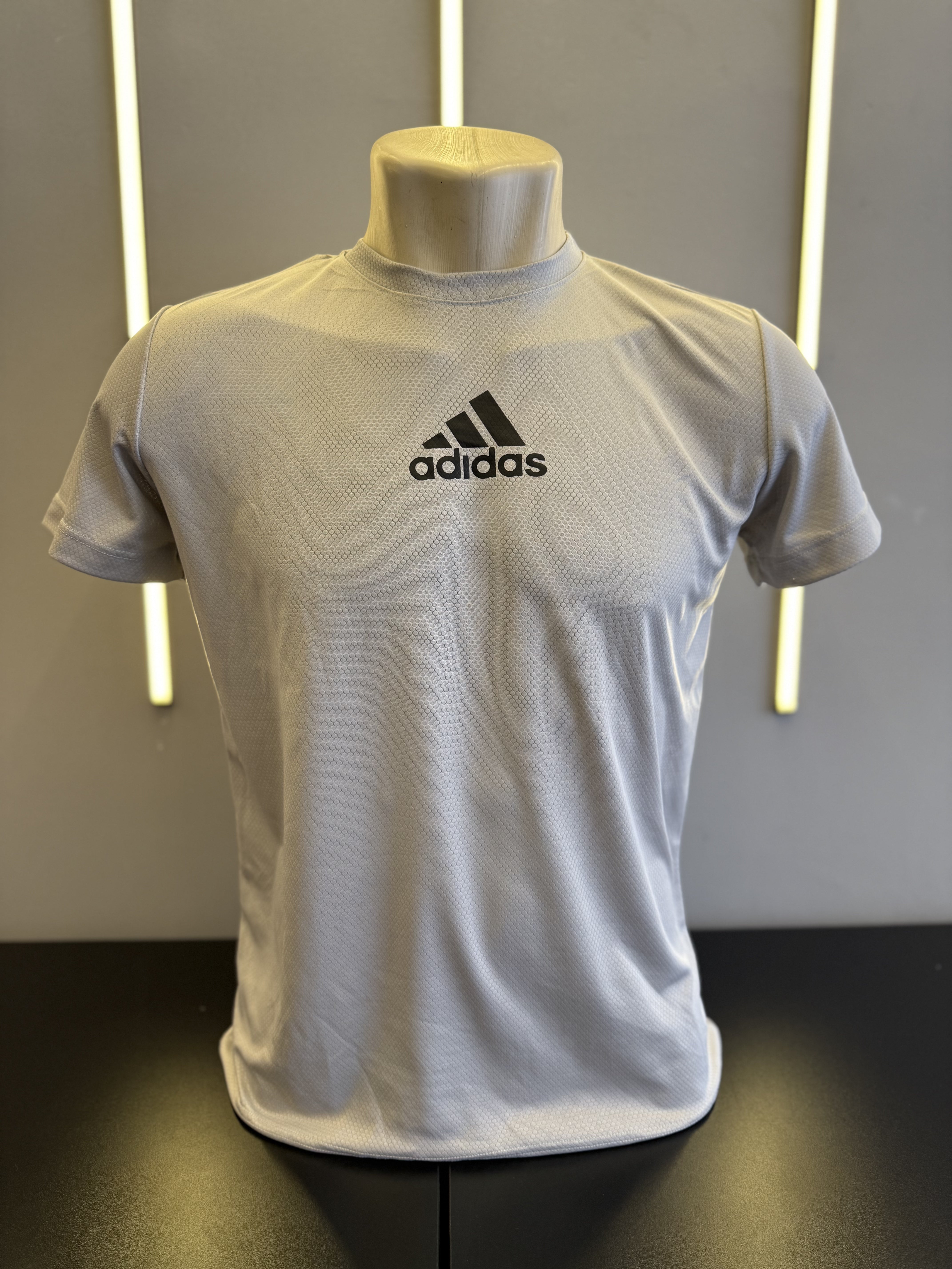 Camiseta adidas dri-fit unidade