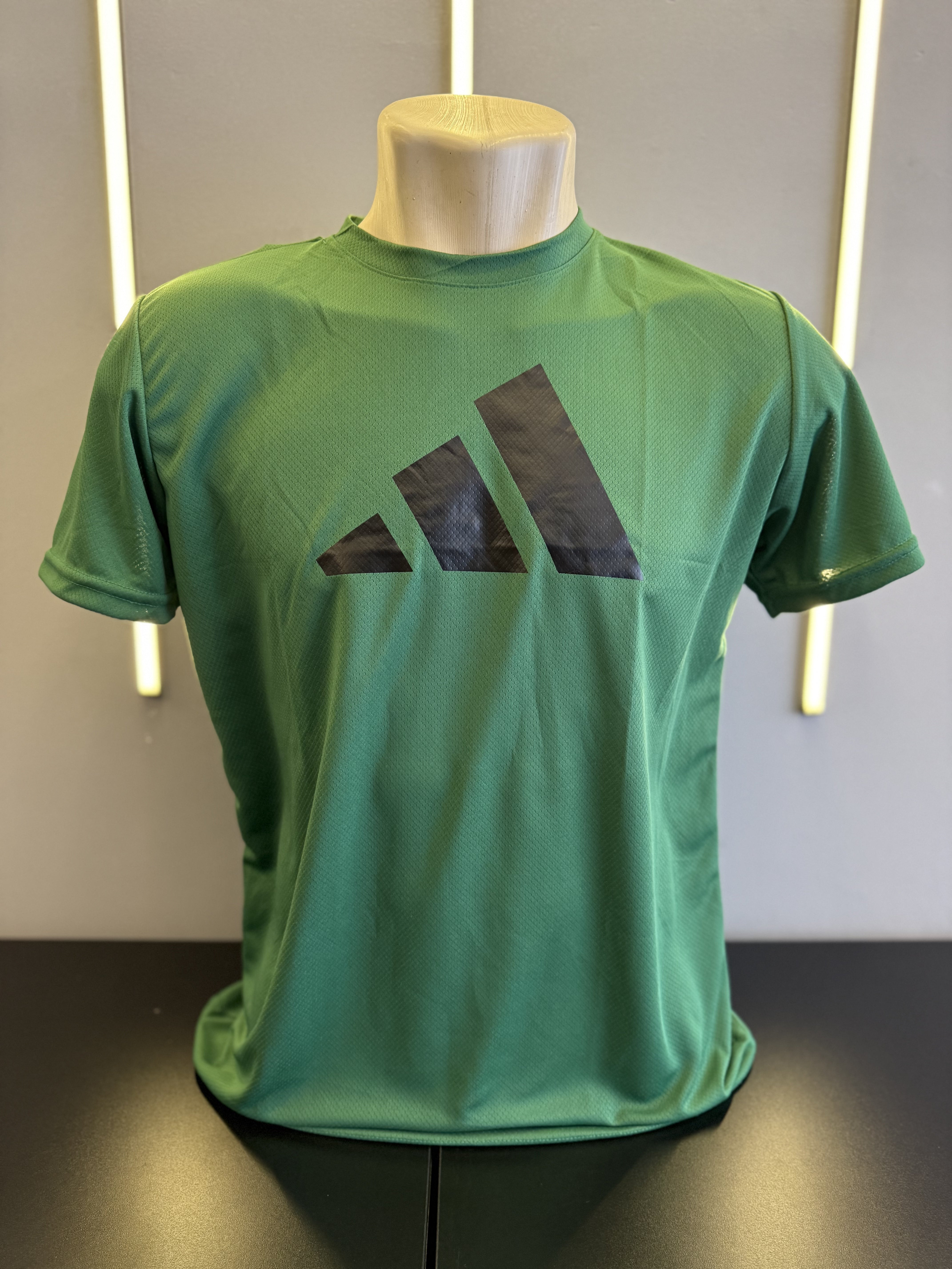 Camiseta adidas dri-fit unidade