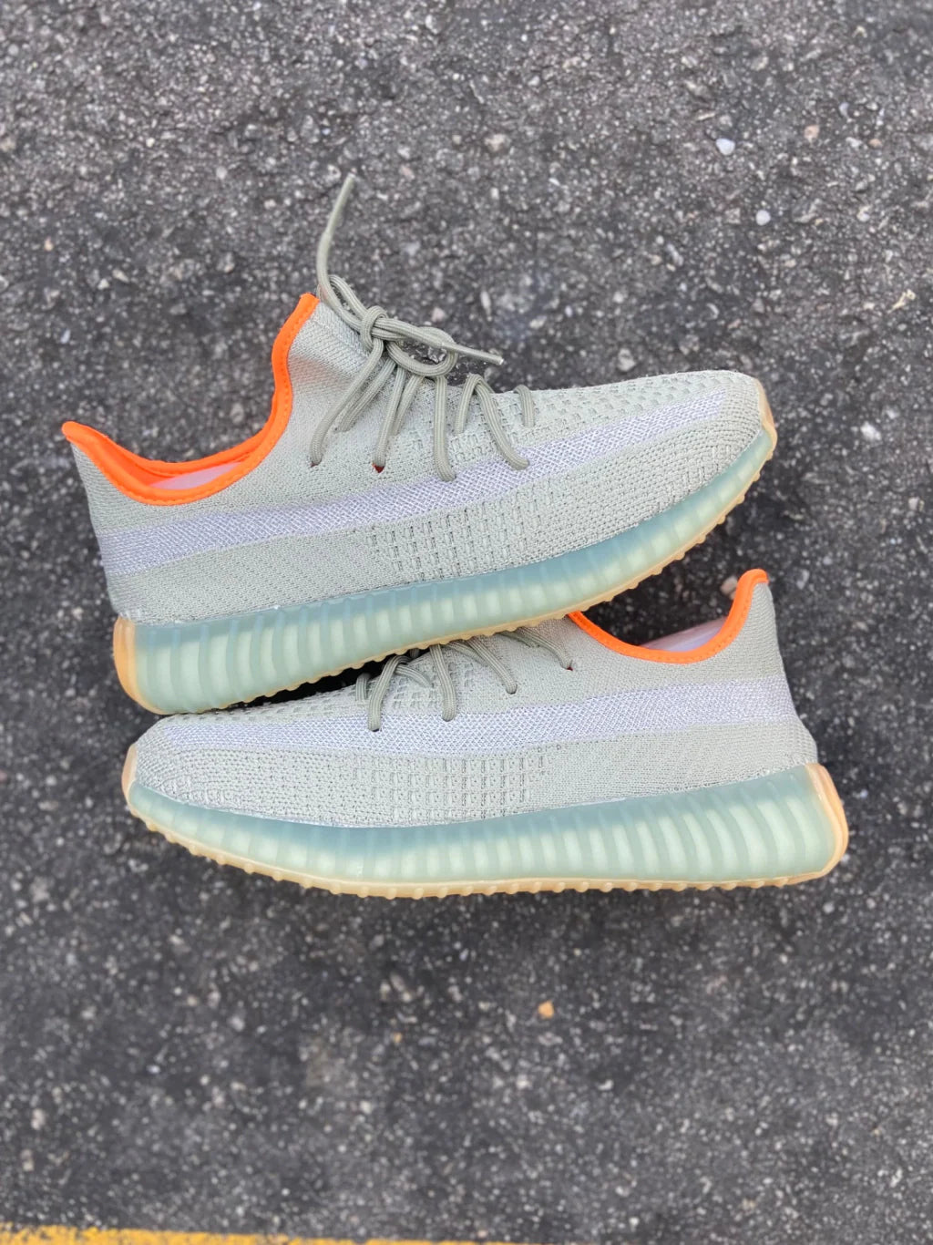 Adidas Yeezy Boost 350 V2 - Desert Sage Reflective - Importado