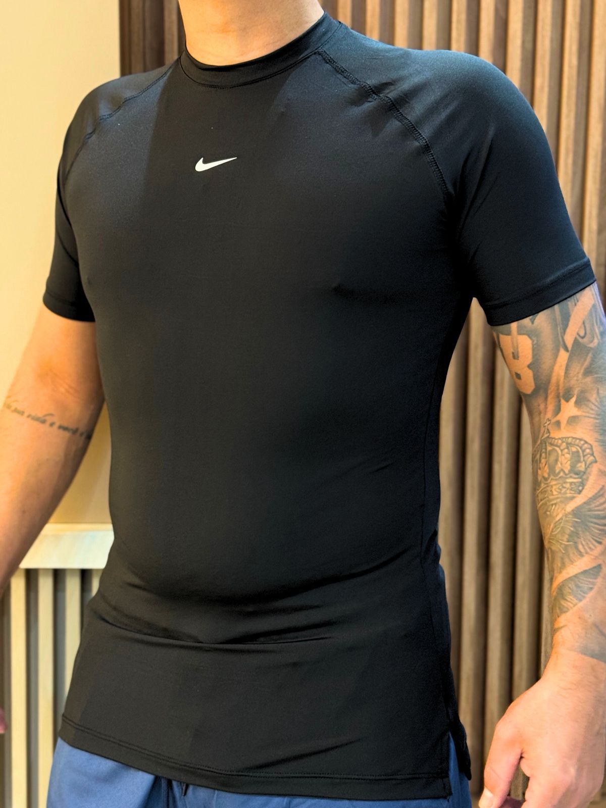 Camiseta Térmica Nike Lançamento Compressão