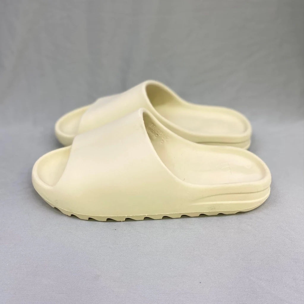 Chinelo Yeezy Slide - Bege