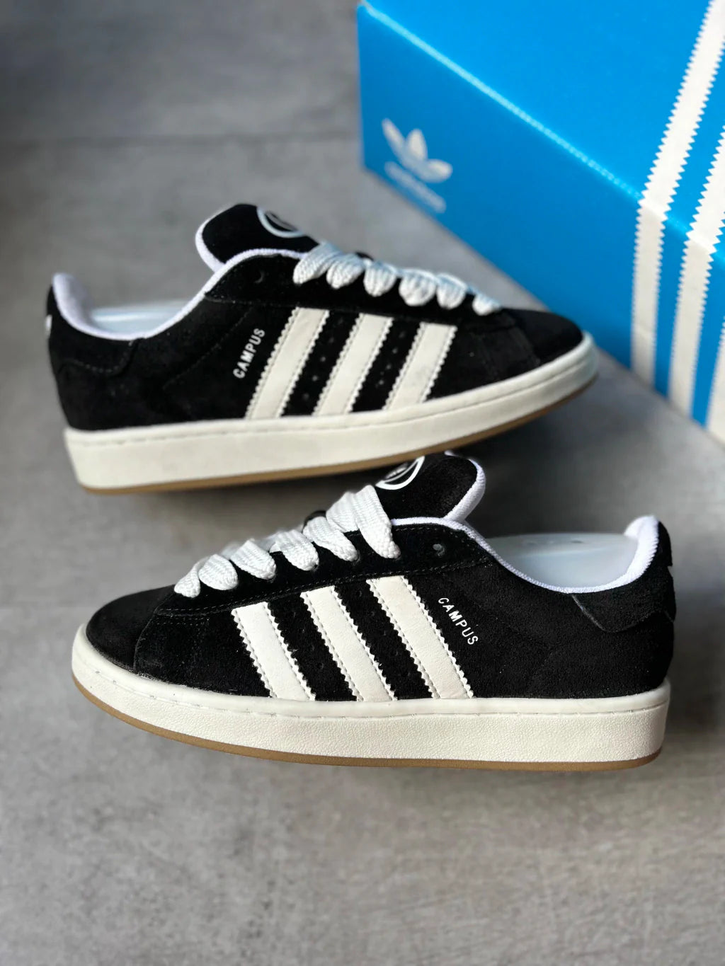 Adidas Campus - Black and White
